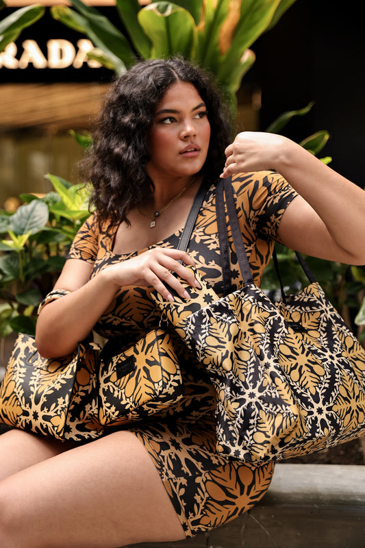 Kahakai Bag | Hawaiian Quilt Gold/Black