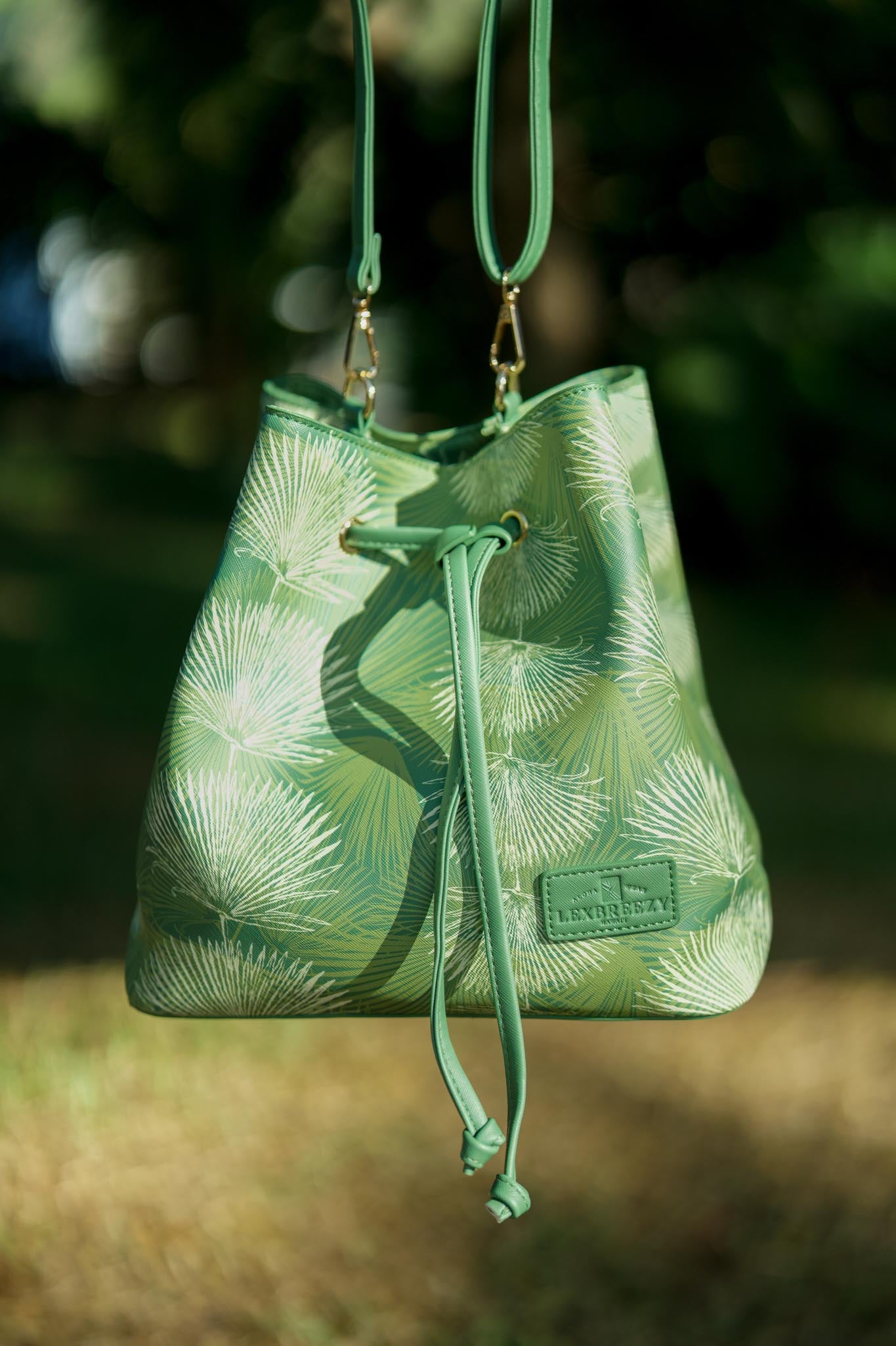 Pakeke Bag | Loulu Palm Green – LexBreezy Hawaii