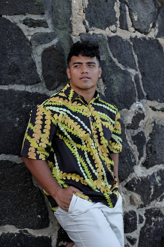 Men's Aloha Shirt Half Button Down | Lei Mau Loa Black