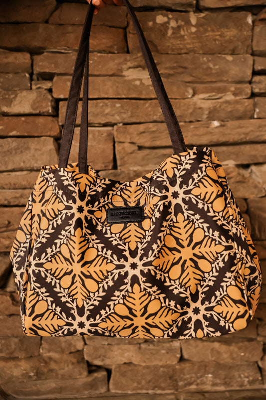 Kahakai Bag | Hawaiian Quilt Gold/Black
