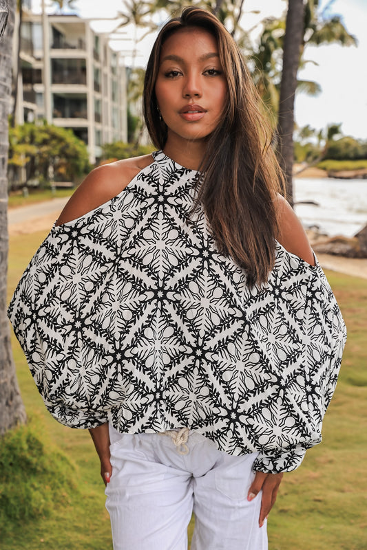 Makani Halter Blouse | Hawaiian Quilt White/Black (Kala Mai)
