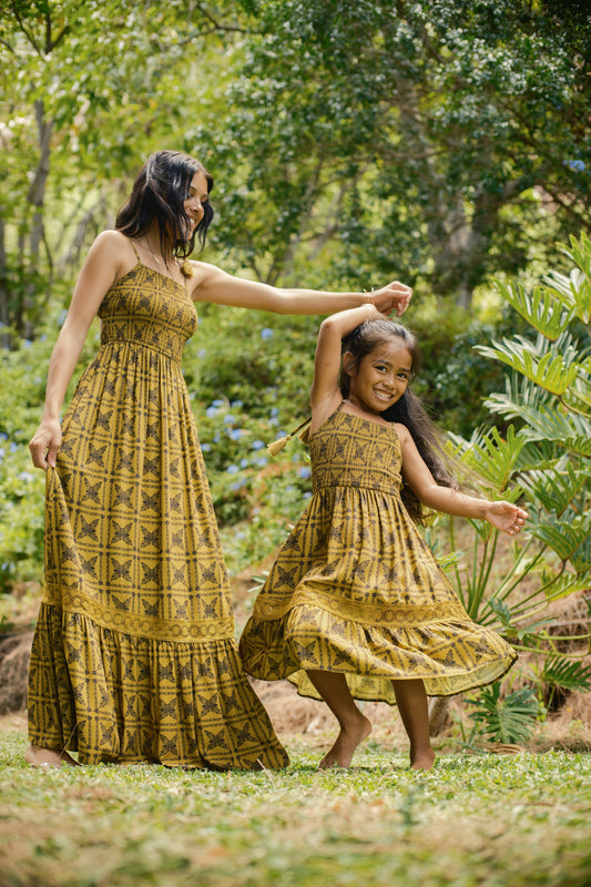 Keiki Nohea Dress | Heirloom Black & Seaweed