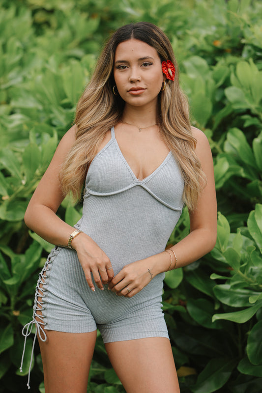 Hot Girl Short Jumper | Summer Basics Earl Grey