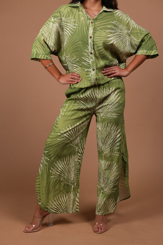 Smocked Palazzo Pant | Loulu Palm Green
