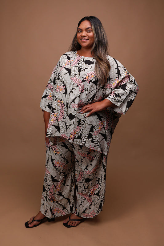 Makuahine Blouse | Shell Banana Black