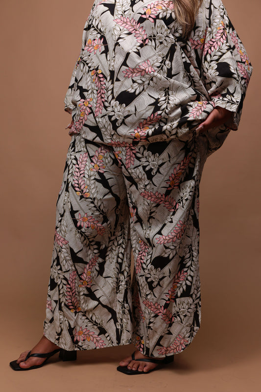 Smocked Palazzo Pant | Shell Banana Black