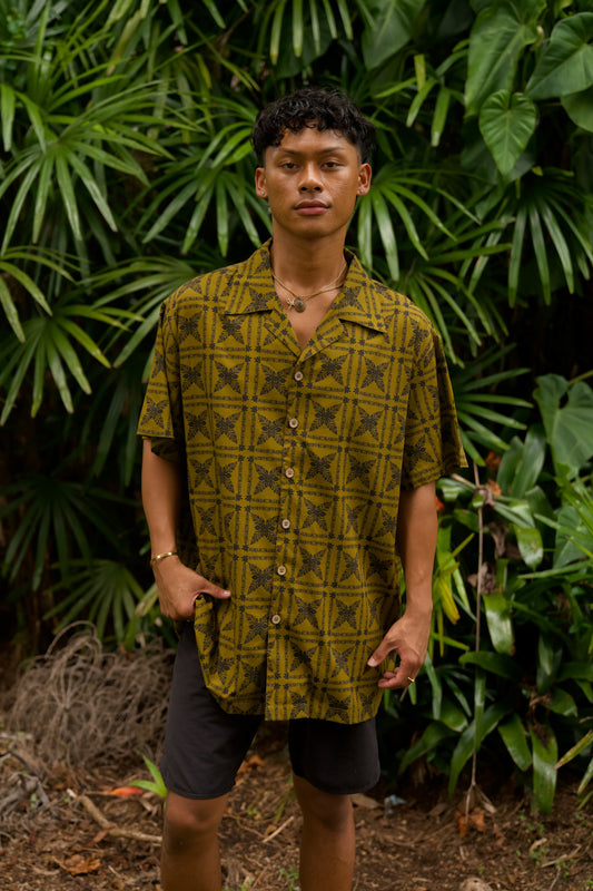 Men's Aloha Shirt | Heirloom Black & Seaweed