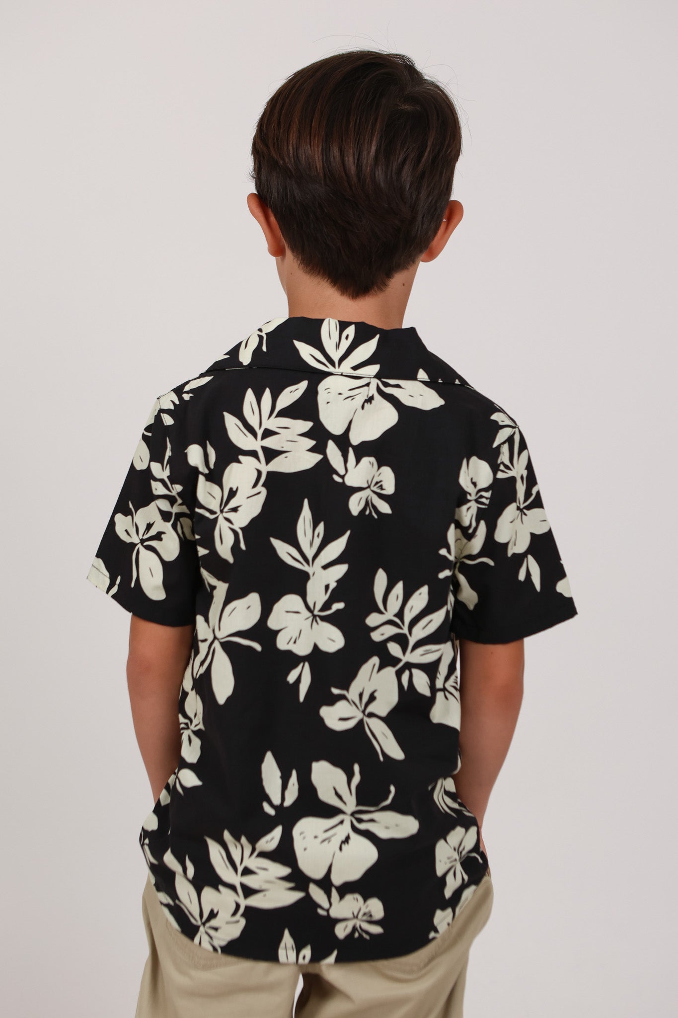 Keiki Boys Aloha Shirt | Pua ʻOkika Black – LexBreezy Hawaii
