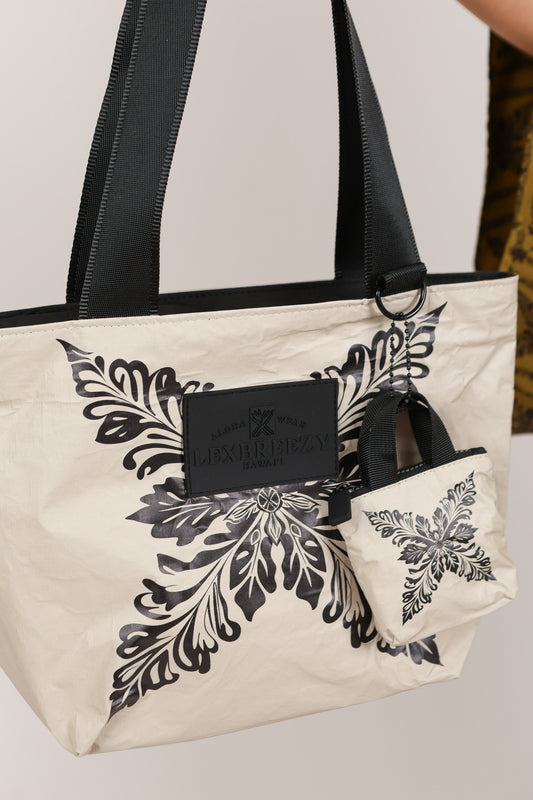 Lil Miss Tita Tote Keychain | Heirloom Tapioca/Black