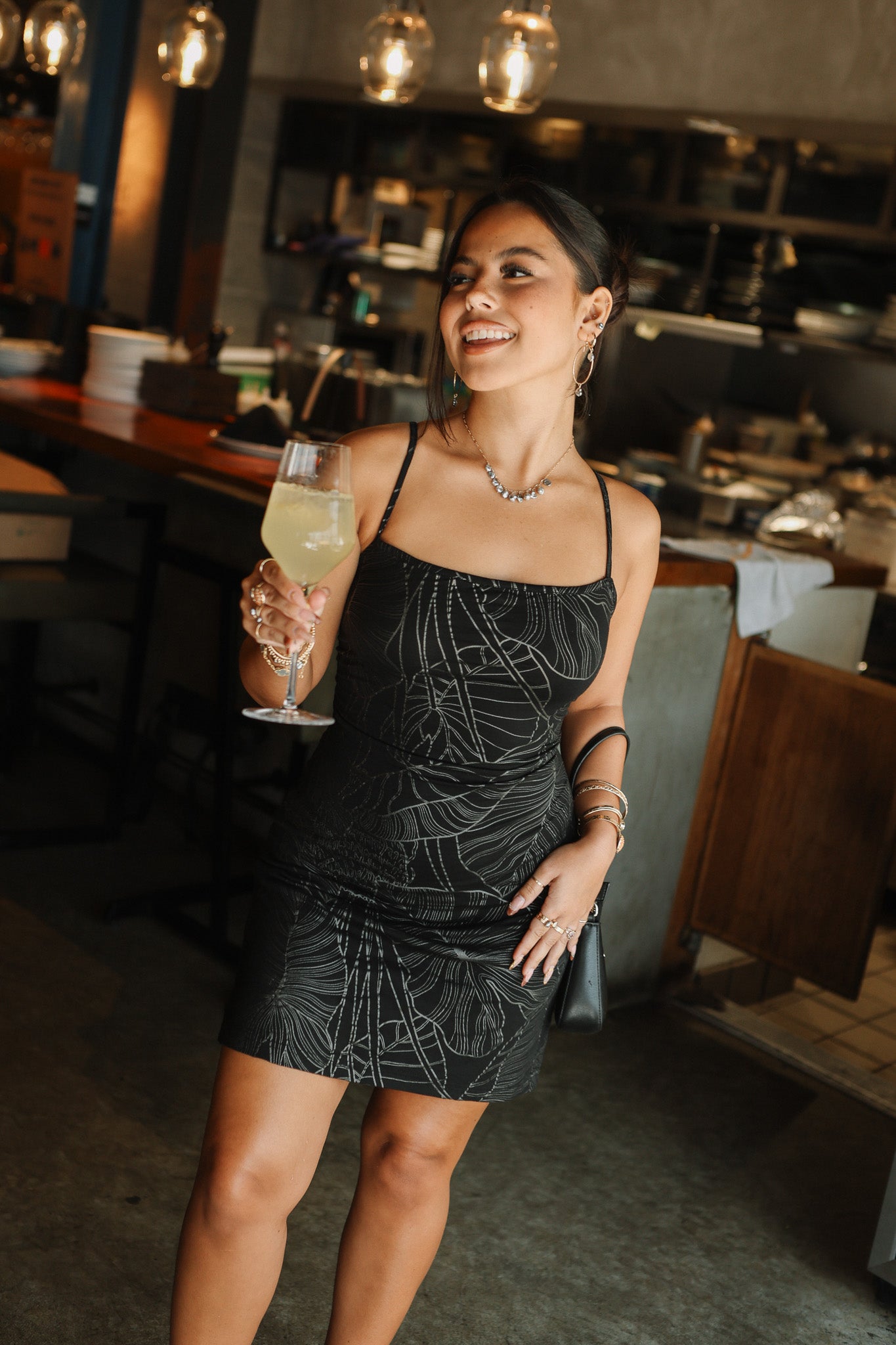 V-Neck Bubble Dress - Black | CO