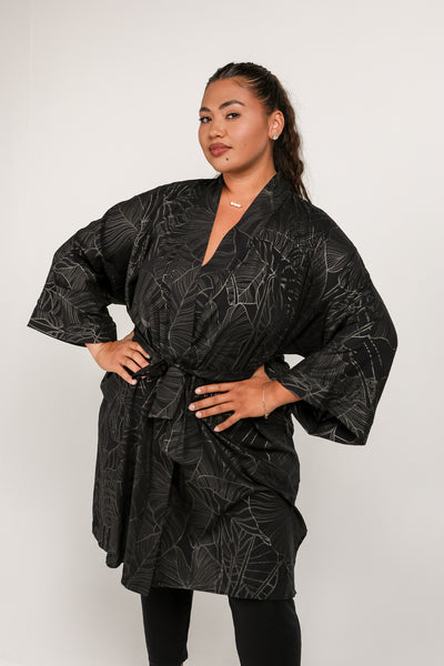 Kimono Midi Cover Up | Kalo Black/Metallic Silver – LexBreezy Hawaii