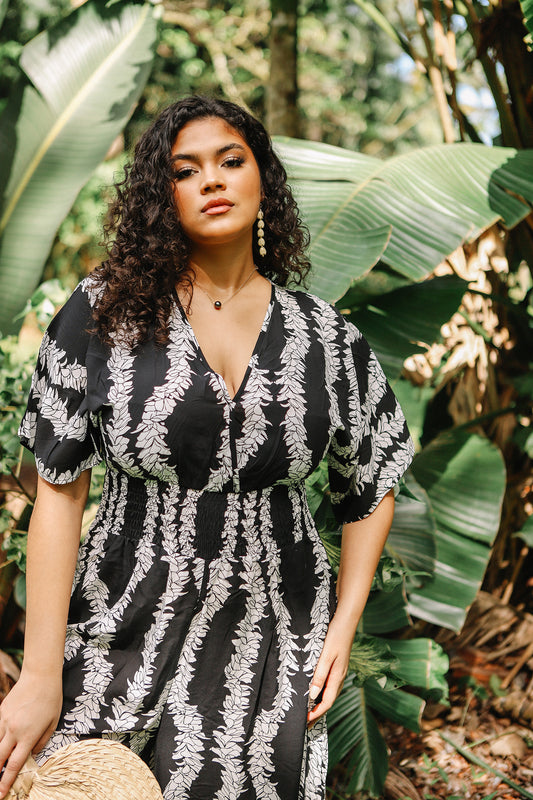 Hawaiian women's Vacay Jumpsuit black & white Aloha Lei half length sleeve V neckline